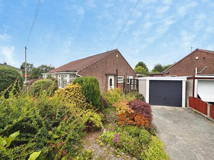 2 Bedroom Bungalow For Sale In Dunster Road, Worsley, Manchester, Greater Manchester, M28