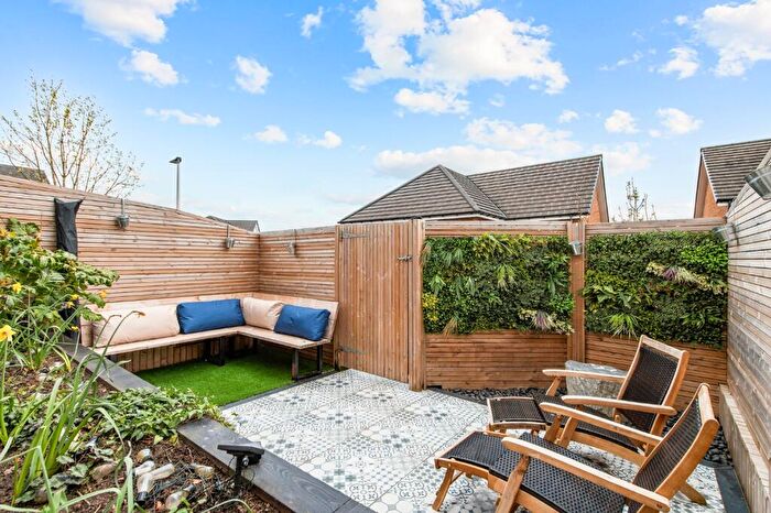 3 Bedroom Terraced House For Sale In Skelton Park, Denny, Falkirk, FK6