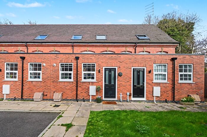 2 Bedroom Terraced House For Sale In Eastlands Mews, Rugby, CV21