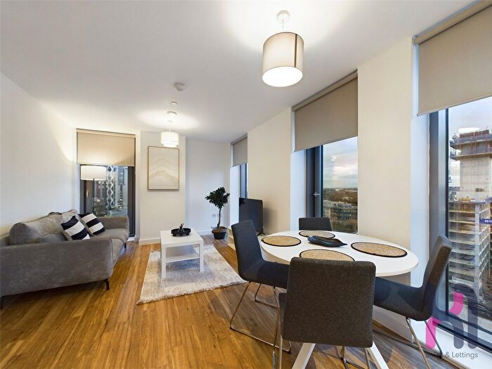 2 Bedroom Flat To Rent In Media City, Michigan Point Tower D, Michigan Avenue, Salford, M50