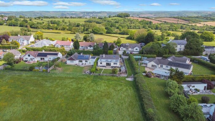 3 Bedroom Detached Bungalow For Sale In Hedera, Eastacombe, Barnstaple, Devon, EX31