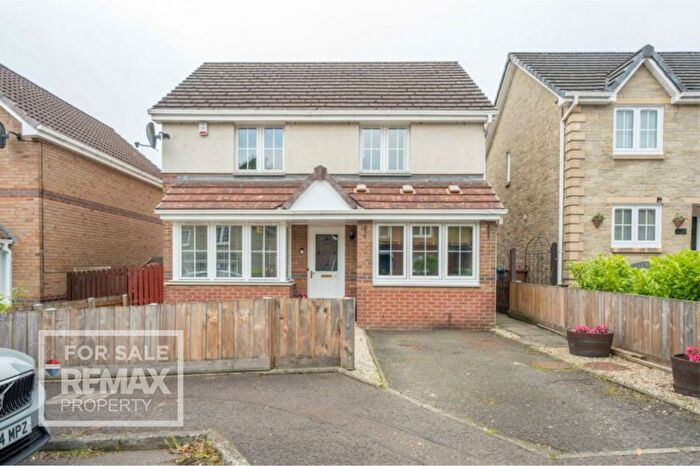 4 Bedroom Detached House For Sale In Buchanan Crescent, Eliburn, Livingston, EH54