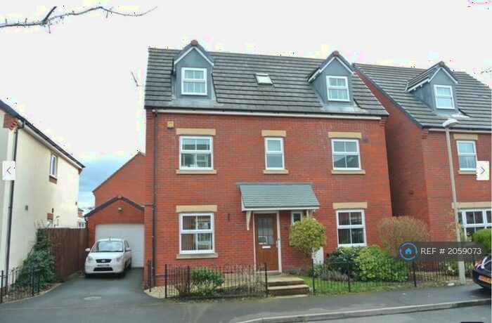 4 Bedroom Detached House To Rent In Windfall Way, Gloucester, GL2