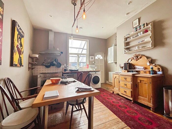 2 Bedroom Apartment To Rent In Bailgate, Lincoln, LN1