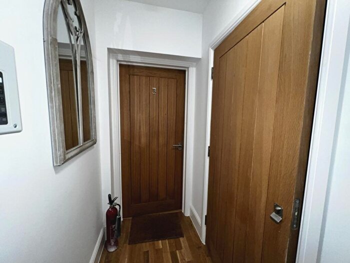 1 Bedroom Apartment To Rent In Beaconsfield Road, Dover, CT16