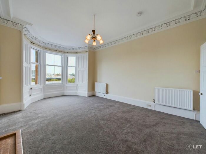 2 Bedroom Flat To Rent In Brandon Terrace, Canonmills, Edinburgh, EH3