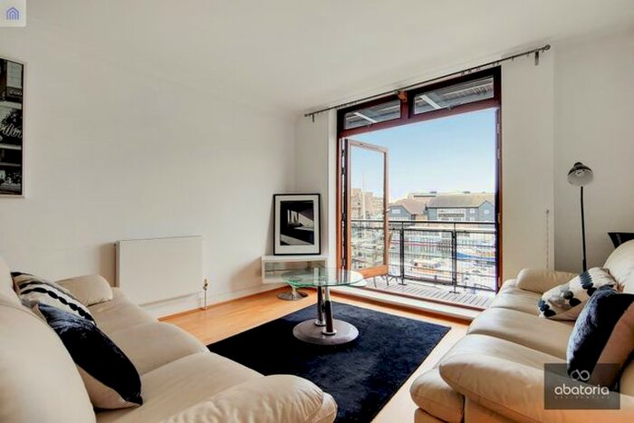 1 Bedroom Flat To Rent In Sandpiper Court, Thomas More Street, London, E1W