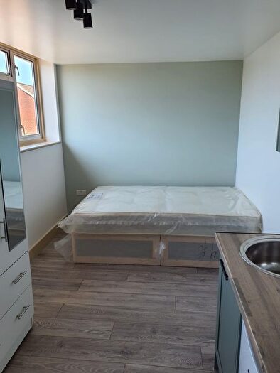 Studio To Rent In Maxwell Road, Ashford, TW15