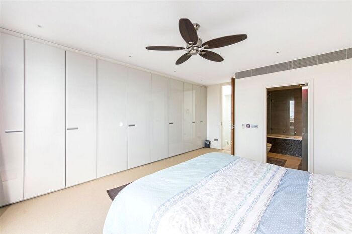 3 Bedroom Flat To Rent In Point West, Cromwell Road, SW7