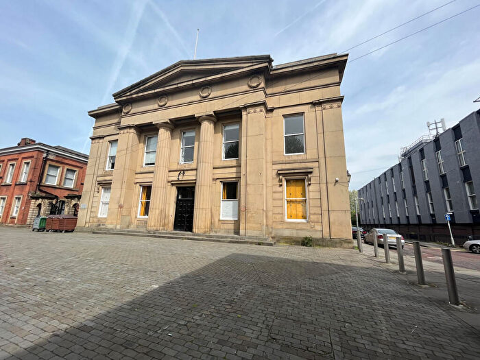 Apartment For Sale In Town Hall, Bexley Square, Salford, M3