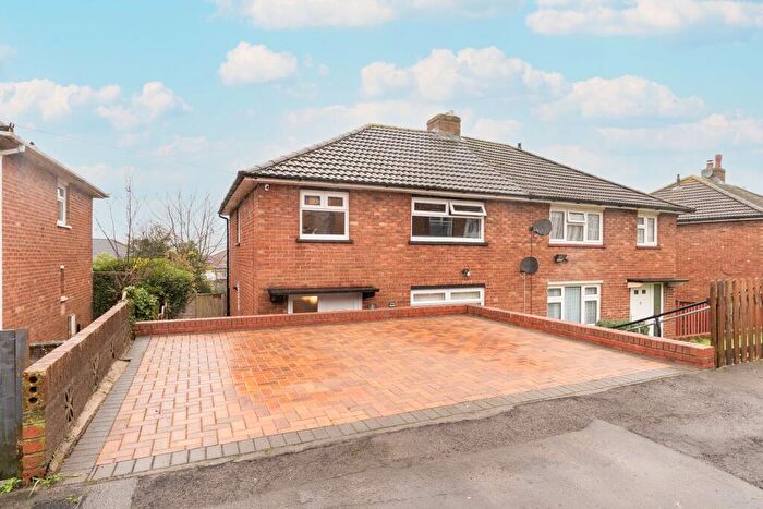 3 Bedroom Semi Detached House For Sale In Hillside Crescent, Rogerstone, NP10