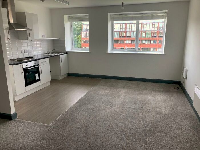 Studio To Rent In Browns Green, Birmingham, B20