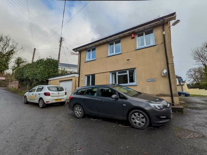 4 Bedroom House To Rent In Meidrim, Carmarthenshire, , SA33