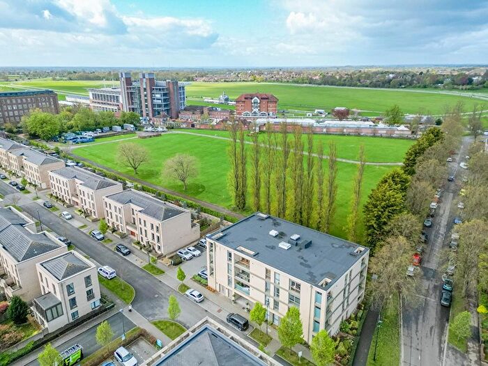 2 Bedroom Flat For Sale In Clock Tower Way, York, YO23