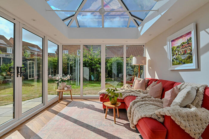 4 Bedroom House For Sale In Livingstone Road, Corby, NN18