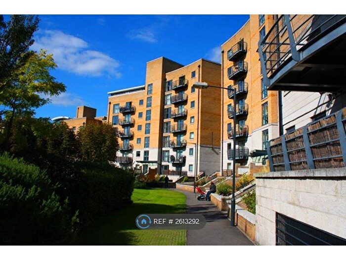 1 Bedroom Flat To Rent In Glaisher Street, London, SE8