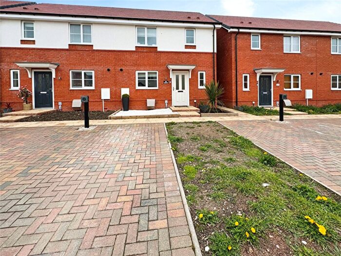 2 Bedroom Semi Detached House For Sale In Sundridge Avenue, Longford, Coventry, Warwickshire, CV6