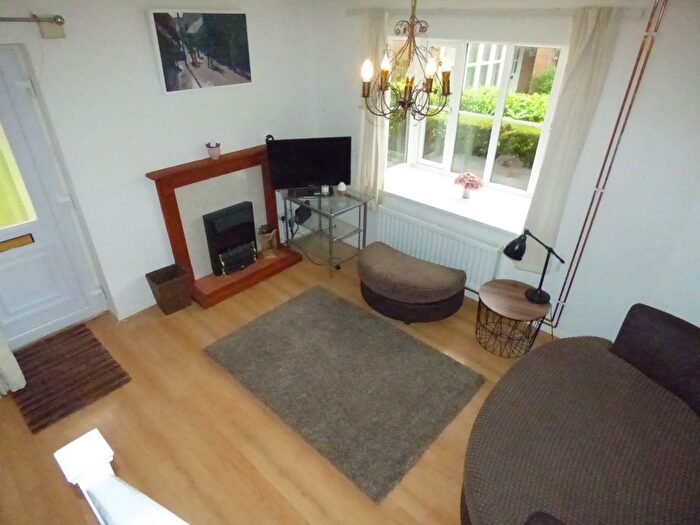 1 Bedroom Terraced House For Sale In Catesby Green, Luton, LU3