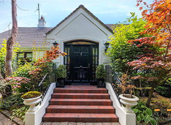 6 Bedroom Detached House For Sale In Nut Grove Road, Magherafelt, BT45