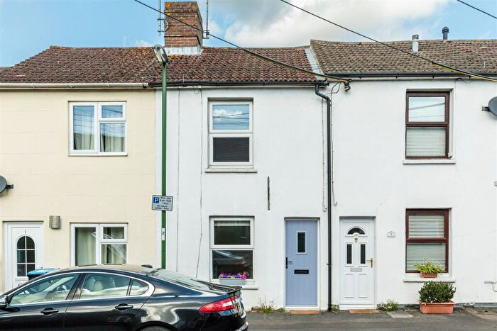 2 Bedroom Terraced House To Rent In Triangle Road, Haywards Heath, RH16