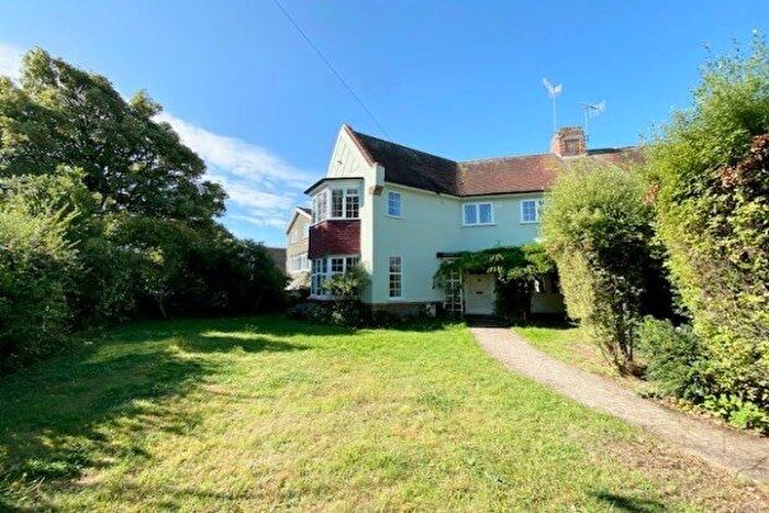 4 Bedroom Semi-Detached House To Rent In Manor Road, Worthing, BN11