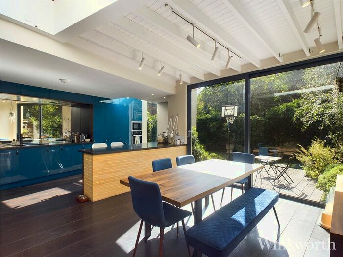 3 Bedroom Detached House To Rent In Haven Lane, Ealing, Uk, W5