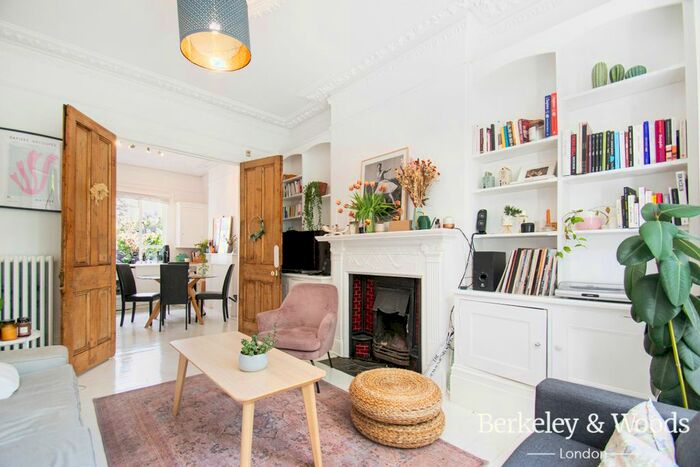 1 Bedroom Flat To Rent In Highlever Road, London, W10