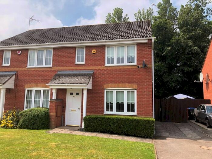 3 Bedroom Semi-Detached House To Rent In Welbeck Avenue, Burbage, Hinckley, LE10