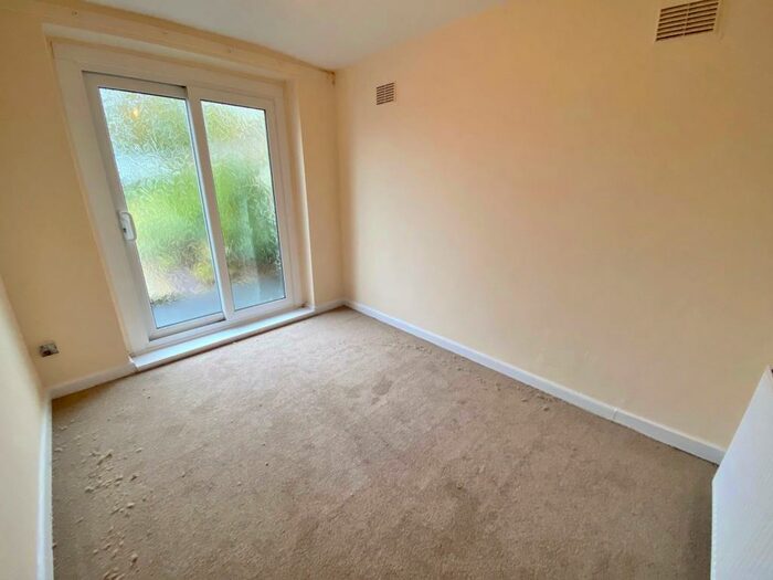 4 Bedroom Bungalow To Rent In Catford Lane, Little Eccleston, Preston, PR3