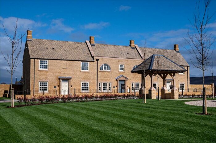 4 Bedroom End Of Terrace House For Sale In Ellenbrook, Stow Road, Moreton-In-Marsh, Gloucestershire, GL56