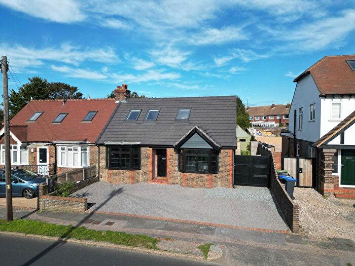 4 Bedroom Property For Sale In Southwick Street, Southwick, BN42
