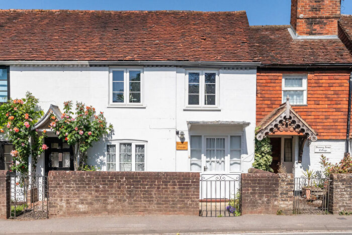 3 Bedroom Semi-Detached House To Rent In Stane Street, Ockley, RH5