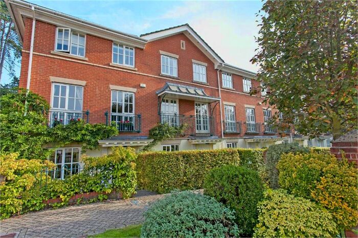 4 Bedroom Terraced House To Rent In Wentworth Grange, Winchester, Hampshire, SO22