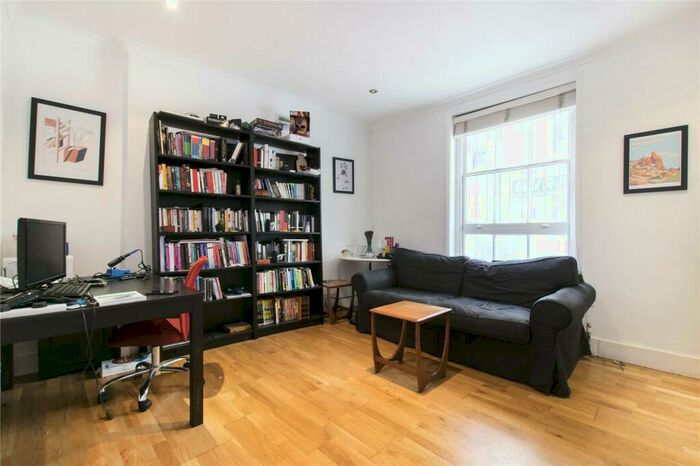 2 Bedroom Apartment To Rent In Paul Street, Shoreditch, London, EC2A