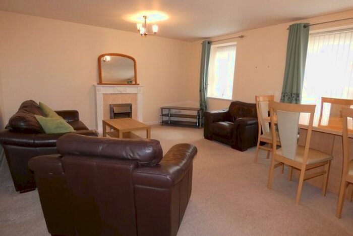 2 Bedroom Flat To Rent In Belgrave Terrace, West End, Aberdeen, AB25