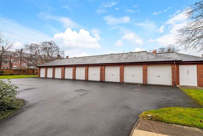 3 Bedroom Apartment For Sale In Trinity Mews, Darlington, DL3