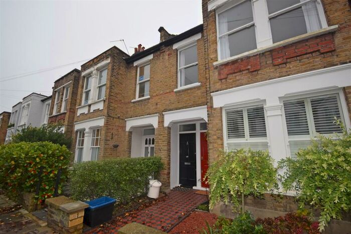 2 Bedroom Maisonette To Rent In Second Avenue, London, SW14