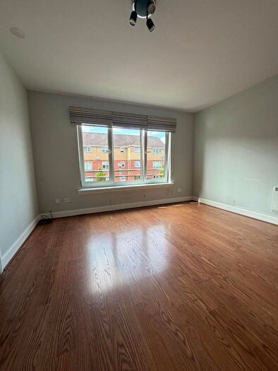 1 Bedroom Flat To Rent In Quarryknowe Street, Glasgow, G31