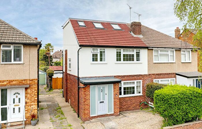 4 Bedroom Semi-detached House For Sale In Dudley Avenue, Waltham Cross, EN8