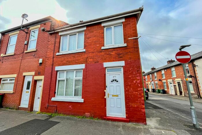 3 Bedroom End Of Terrace House To Rent In Eldon Street, Ashton-On-Ribble, Preston, PR2