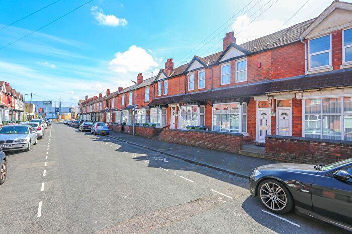 3 Bedroom Terraced House To Rent In Claremont Road, Smethwick, B66
