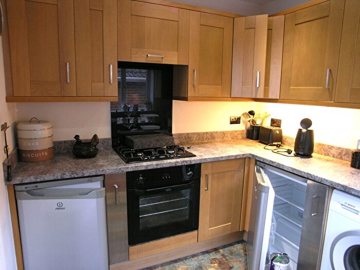 2 Bedroom Bungalow To Rent In Astor Road, Kingswinford, DY6