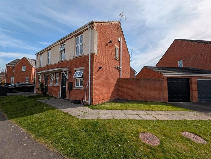 2 Bedroom Semi Detached House To Rent In Moorfield Close, Darlington, DL1