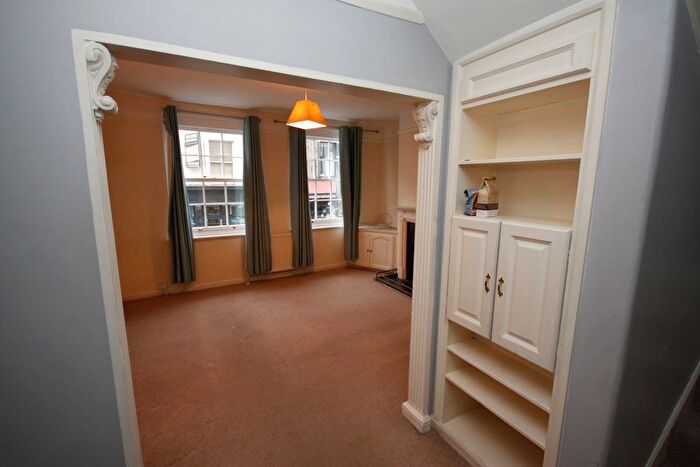 2 Bedroom Flat To Rent In Montpelier Vale, London, SE3