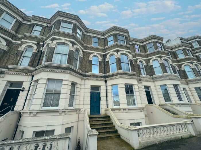 2 Bedroom Flat To Rent In Dalby Square, Margate, CT9
