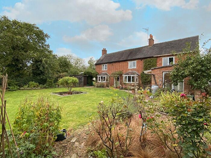 3 Bedroom Detached House For Sale In Moisty Lane, Marchington, ST14
