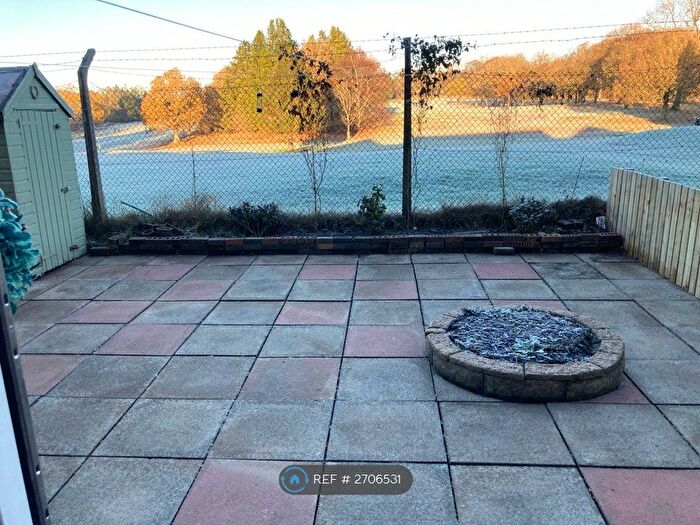 2 Bedroom Flat To Rent In Merry Street, Motherwell, ML1