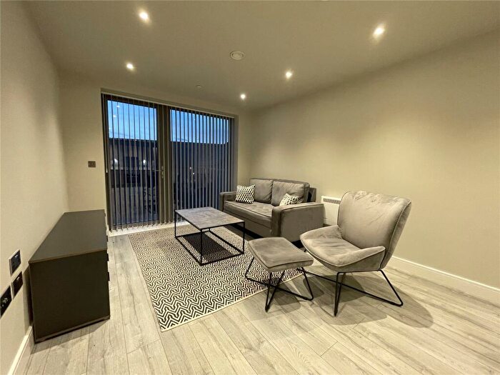 2 Bedroom Apartment To Rent In Steel House, The Metalworks, Petersfield Avenue, Slough, Berkshire, SL2