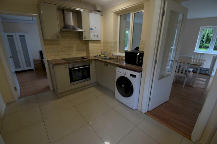 5 Bedroom End Of Terrace House To Rent In Brereton Close, Norwich, NR5