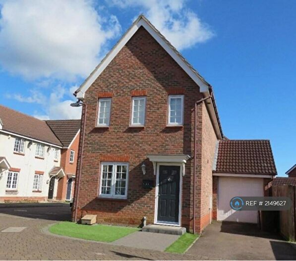 3 Bedroom Detached House To Rent In Frobisher Gardens, Chafford Hundred, Grays, RM16